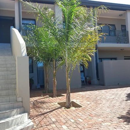 Self-Catering Studio, Unit 3 On Krupp Windhoek Exteriör bild