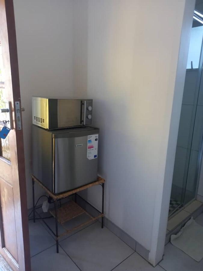Self-Catering Studio, Unit 3 On Krupp Windhoek Exteriör bild