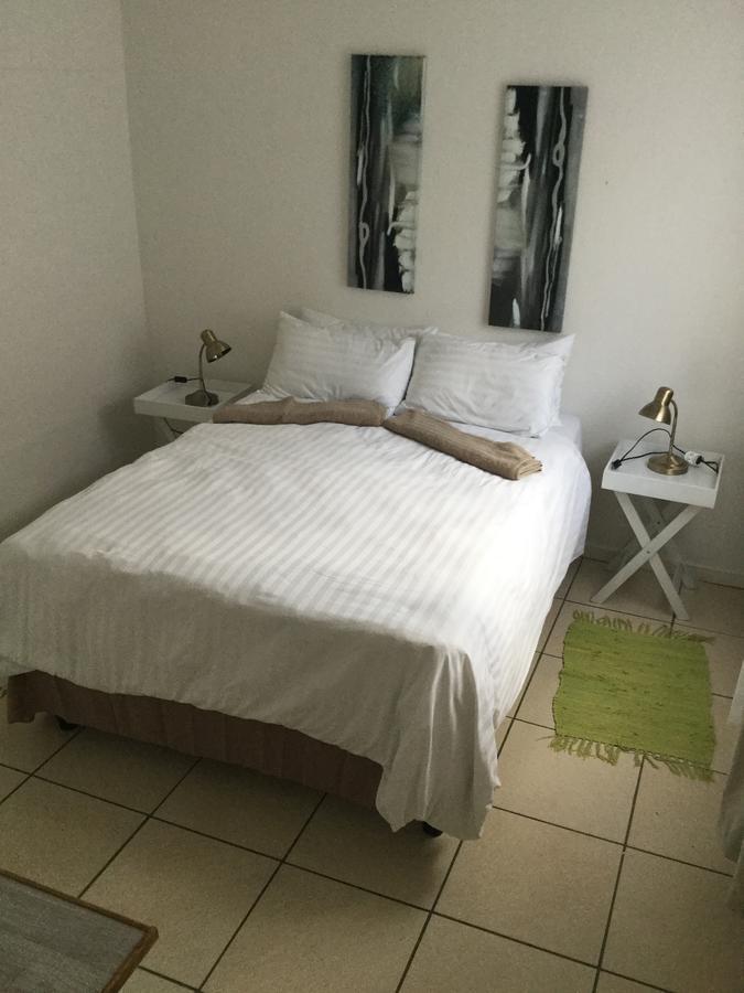 Self-Catering Studio, Unit 3 On Krupp Windhoek Exteriör bild